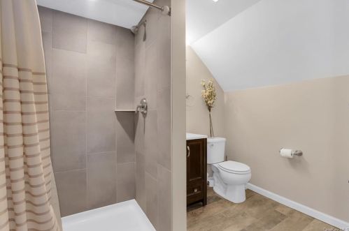 240 Overland Rd, Mahopac NY  10541-1121 exterior