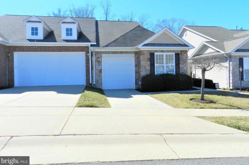 1002 Maureen Dr, Fredericksburg, VA 22401-8415