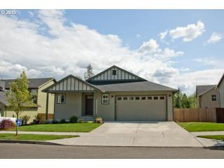 39730 Wall St, Sandy, OR 97055-5395