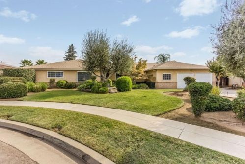 6428 6th St, Fresno, CA 93710-4112