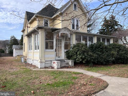 324 Highland Ave, West Deptford, NJ 08096-5316