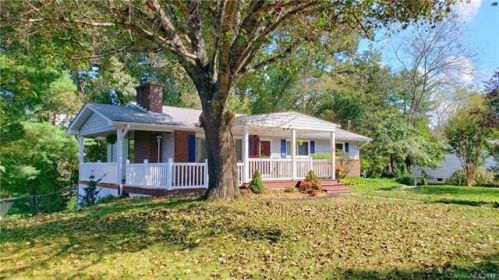 69 Rash Rd, Asheville, NC 28806-1861