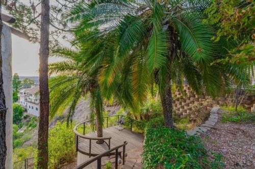 9775 Alto Dr, La Mesa CA 91941-4450 exterior