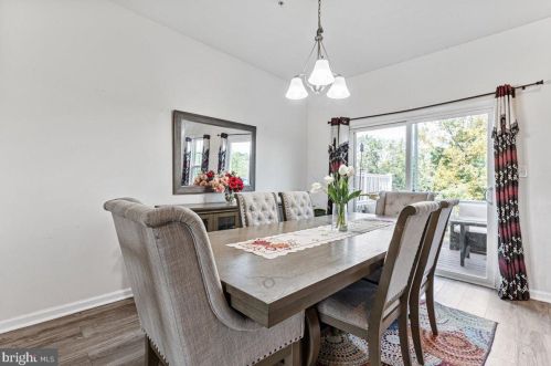 1821 Honeysuckle Ct, Downingtown PA  19335-7202 exterior