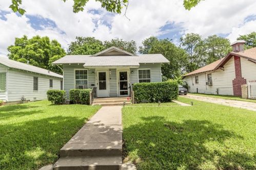 1223 Verbena St, Fort Worth, TX 76104-5383