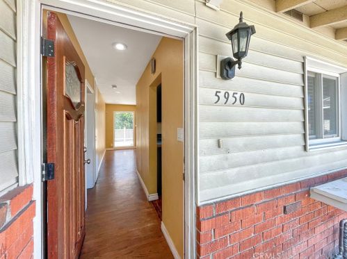 5950 Arlington Ave, Riverside, CA 92504-1910