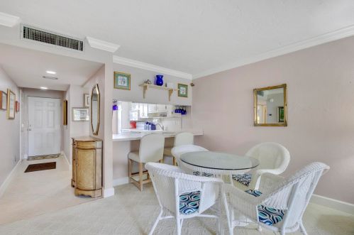 411 Collier Blvd, Marco Island, FL 34145-5300