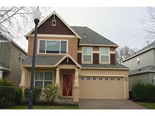 6040 Birch St, Beaverton, OR 97124-7262