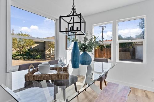 1052 Palmyra Ave, Orange CA  92866-2423 exterior