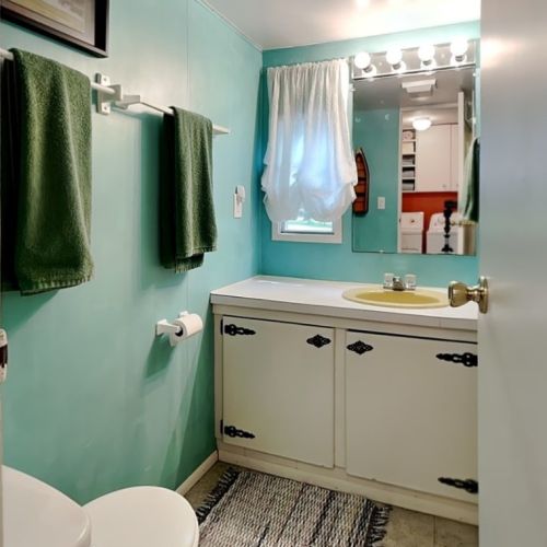 328 Mohican Trl, Mercer PA  16137-9333 exterior
