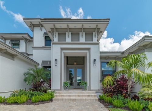 1806 Maywood Ct, Marco Island, FL 34145-4719