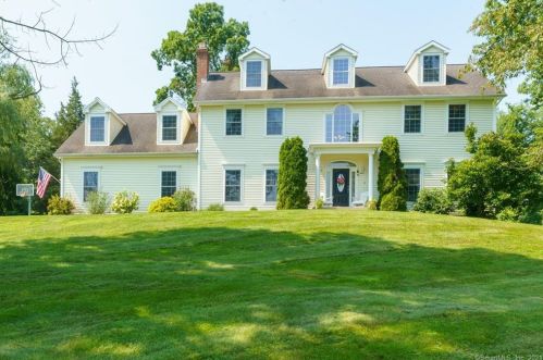 233 Jones Hollow Rd, East Hampton, CT 06447-1147
