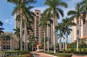 6585 Nicholas Blvd, Naples FL  34108-7207 exterior