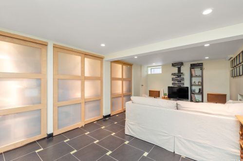 53 Webster St, Floral Park NY  11001-3609 exterior