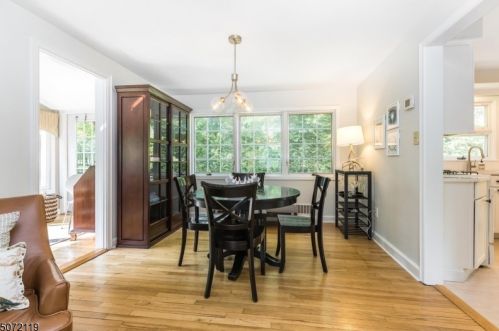 7 Potter Ct, Montclair NJ  07043-1514 exterior