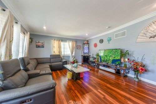 717 Midsite Ave, Covina CA  91723-3332 exterior