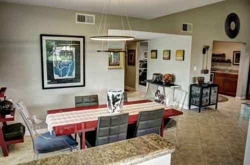 19 Leon Way, Rancho Mirage CA  92270-4736 exterior