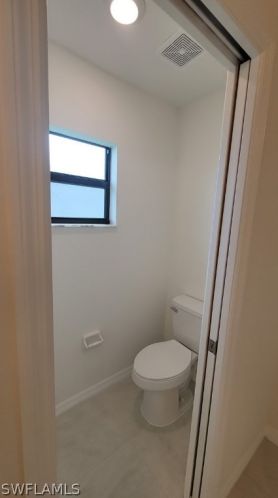 902 11th Pl, Cape Coral FL  33991-2456 exterior