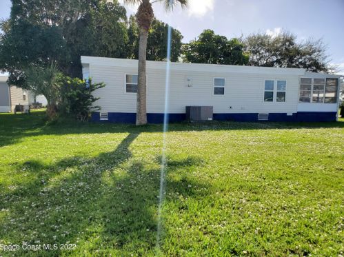 803 Oriole Cir, Sebastian FL  32976-7521 exterior