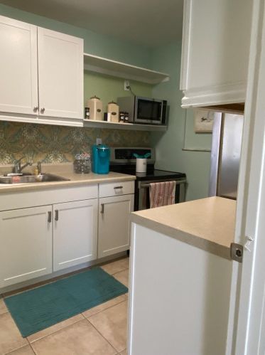 2395 Jenkins Rd, Fort Pierce FL 34947-5311 exterior