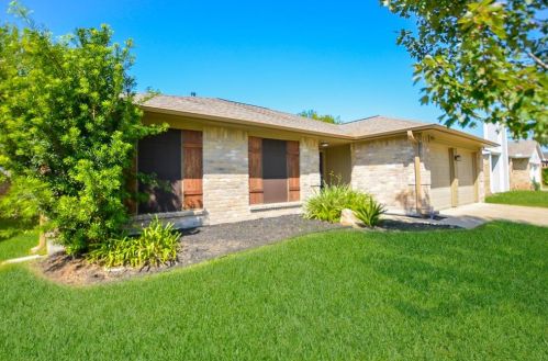 919 Holly Hall Dr, Richmond, TX 77406-2377