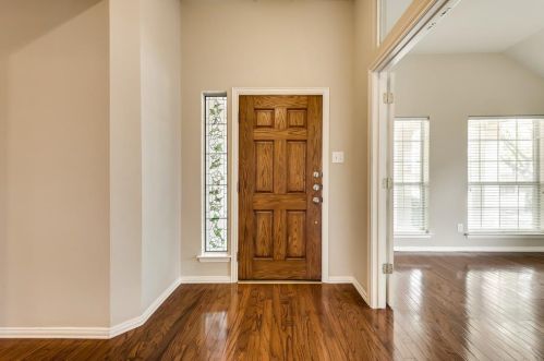 1427 Forest Oaks Ct, Frisco, TX 75034-7798