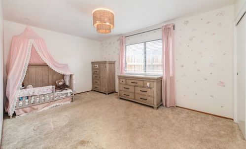 9406 Acapulco Way, Elk Grove CA  95624-1902 exterior