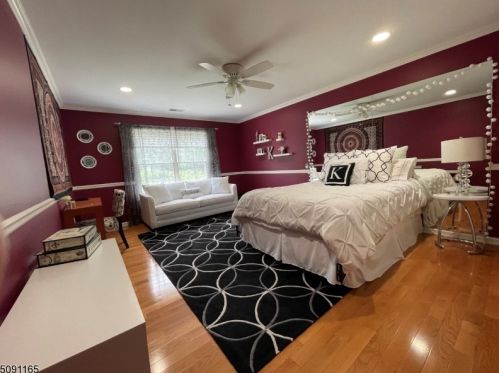 13 King Alex Ct, Sparta NJ  07871-3901 exterior