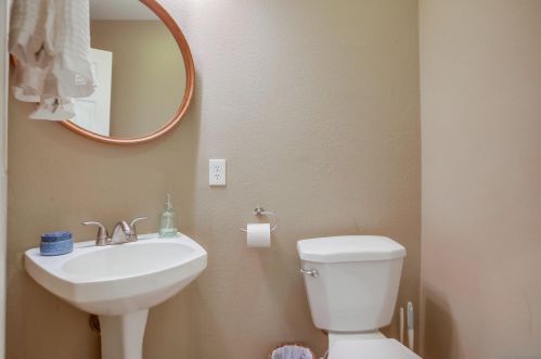 382 Carmel Creeper Pl, Encinitas CA  92024-7704 exterior