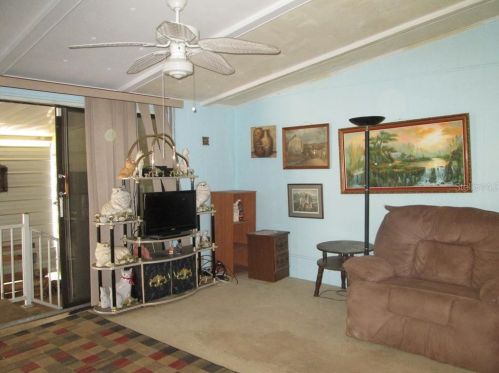 1162 Cr 440a, Lake Panasoffkee FL  33538-5435 exterior