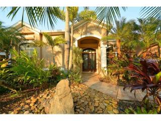 10612 Old Grove Cir, Bradenton, FL 34212-2605