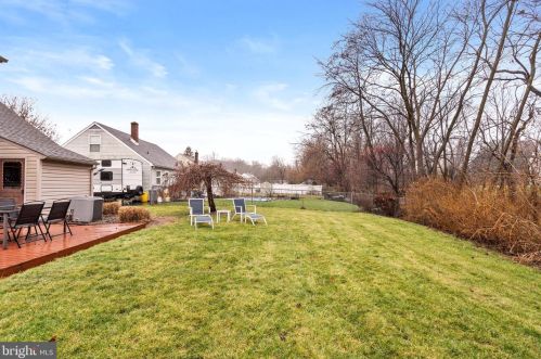 310 Wynnewood Rd, Trenton NJ  08628-3226 exterior