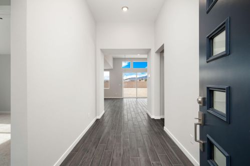 12445 Sylvanus Dr, Desert Hot Springs, CA 92240-3548