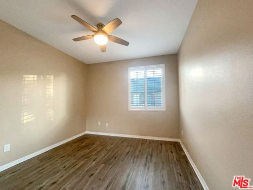 28647 Pietro Dr, Santa Clarita CA  91354-2699 exterior