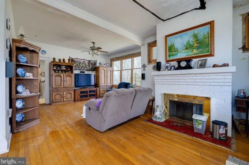 390 Forest Hills Dr, Richmond National Battlefiel VA  22835-9107 exterior