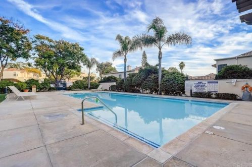 12221 Caminito Mira Del Mar, San Diego CA 92130-2304 exterior