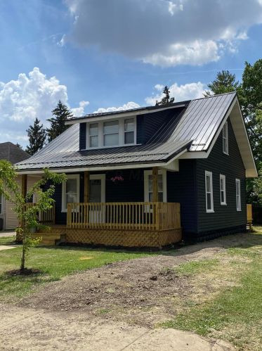329 Florence St, Washington Ch, OH 43160-2123