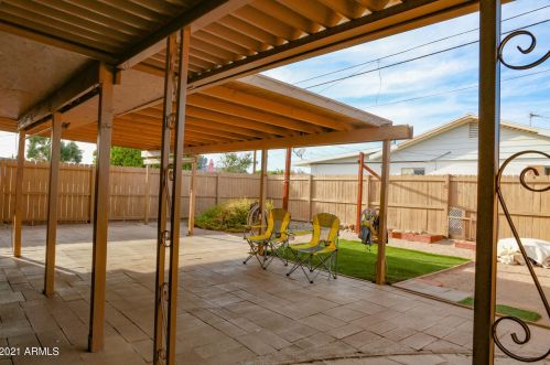 10902 Alabama Ave, Sun City, AZ 85351-3306