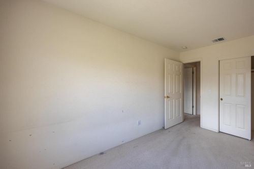 1401 Snowy Cloud Way, Santa Rosa CA  95409-4373 exterior