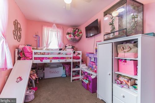 1602 Mccay Ave, Boothwyn PA 19061-3447 exterior