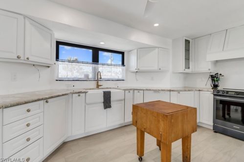 120 Albatross St, Fort Myers Beach FL  33931-4501 exterior