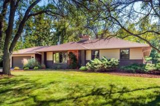 3017 Riverland Dr, Thiensville, WI 53092-2832