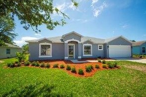 203 37th Dr, Vero Beach, FL 32968-3169