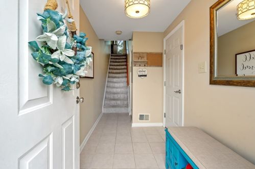 114 Westbrooke Ln, Moon Twp, PA 15108-9142