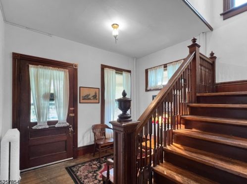 128 Belvidere Ave, Washington NJ  07882-1460 exterior