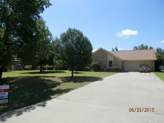 104 Copper Mountain Dr, Lawton, OK 73507-9016