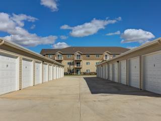 206 32nd St, Williston ND  58801 exterior