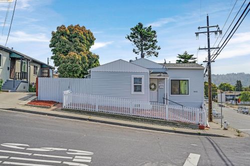 3032 San Mateo St, Richmond, CA 94530-3424