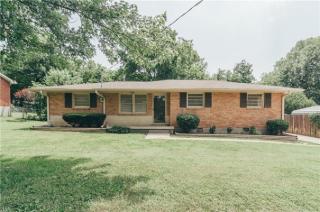 112 Robinhood Cir, Hendersonville, TN 37075-4814