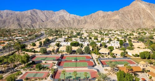 48211 Vista De Nopal, La Quinta CA  92253-2275 exterior